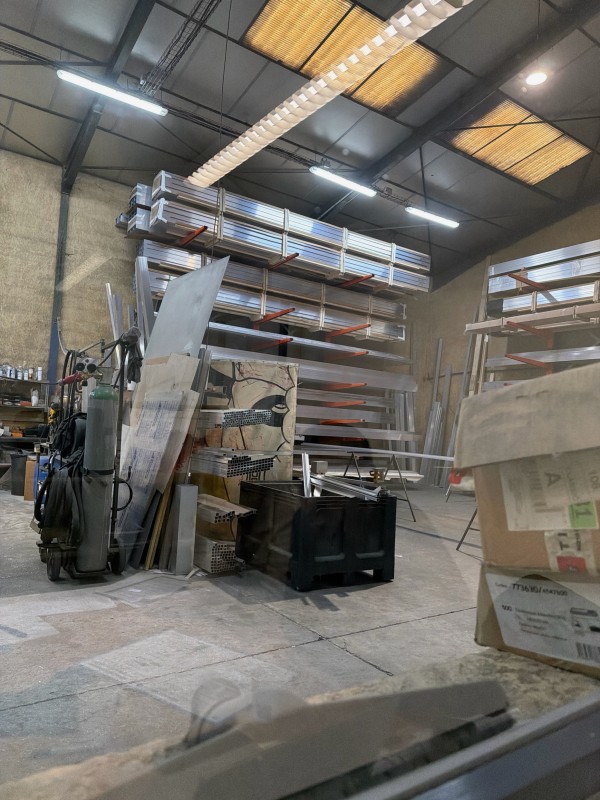 Peinture professionnelle thermolaque pour portails et clôture à porter 